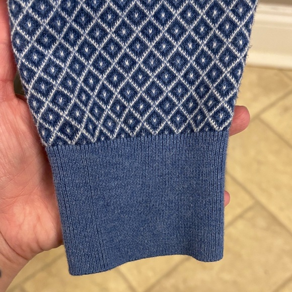 Brooks Brothers Supima Cotton Cashmere V-Neck Blue Diamond Sweater - Picture 6 of 7